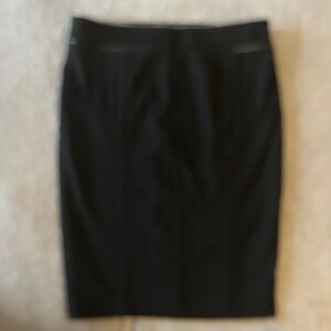 Zara Classic Black Pencil Skirt
